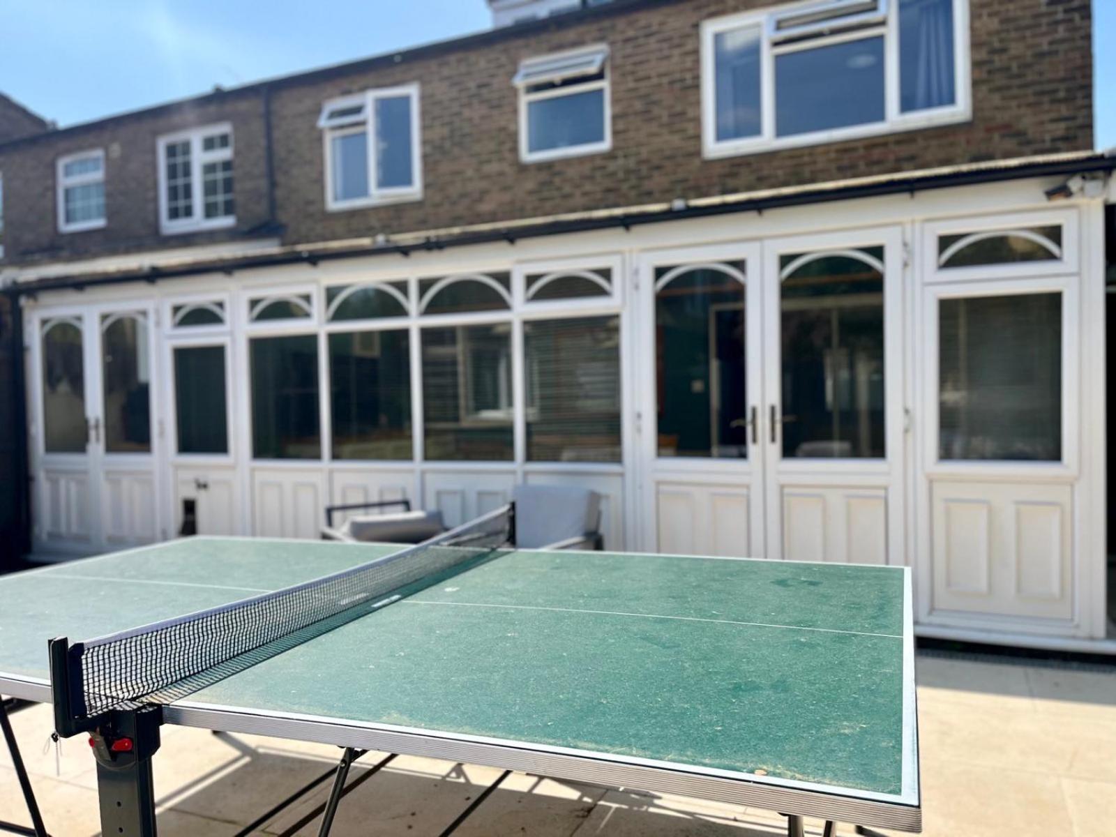 Lopez Home Crawley Ifield Ngoại thất bức ảnh